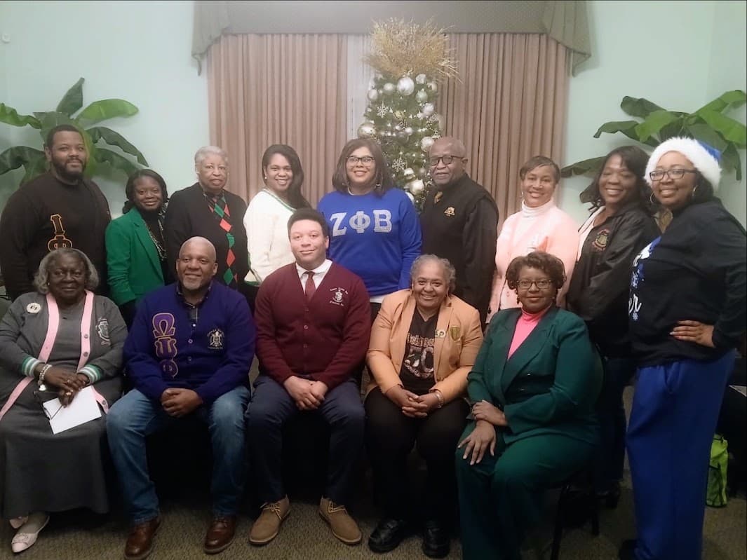 National Pan-Hellenic Council of Metro Richmond group photo.